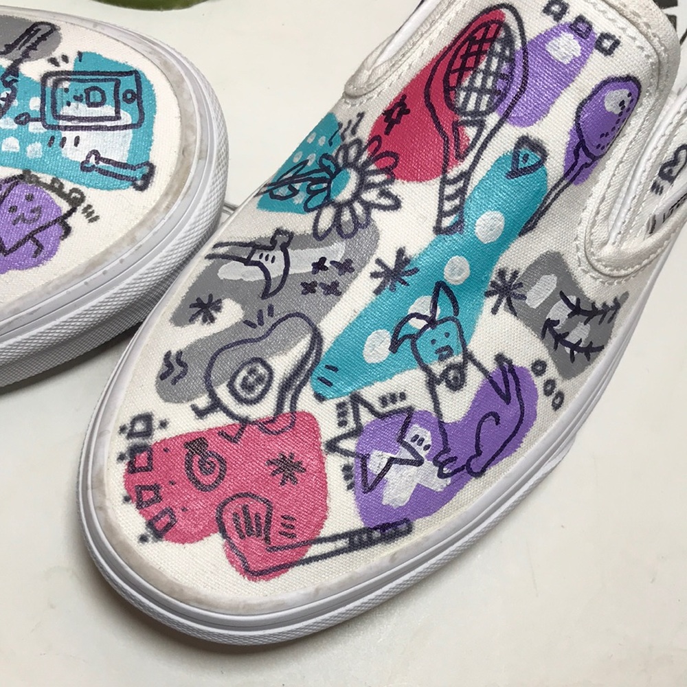 💙Vans Canvas Hand painted Christmas Edition Slip On Shoes - Picture 10 of 16
